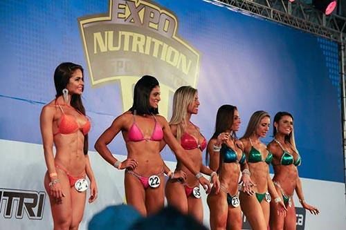 Belas atletas na ExpoNutrition / Foto: Divulgação